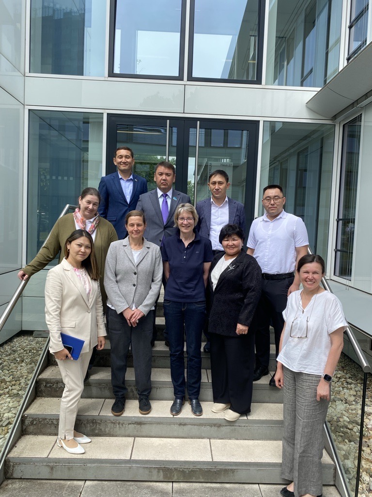 Государственно-частное партнёрство в ветеринарии: опыт Германии и перспективы для Казахстана