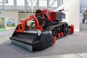 Роботизированный трактор