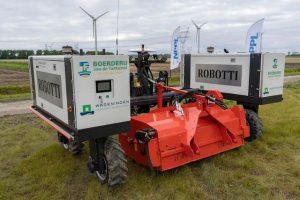 полевой робот Robotti 150D
