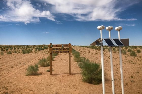 Система XAG Agriculture IoT работает в пустыне