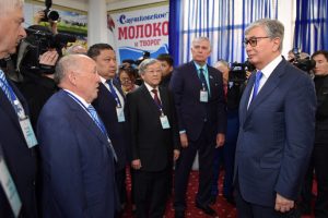 Президент Казахстана дал высокую оценку костанайским аграриям