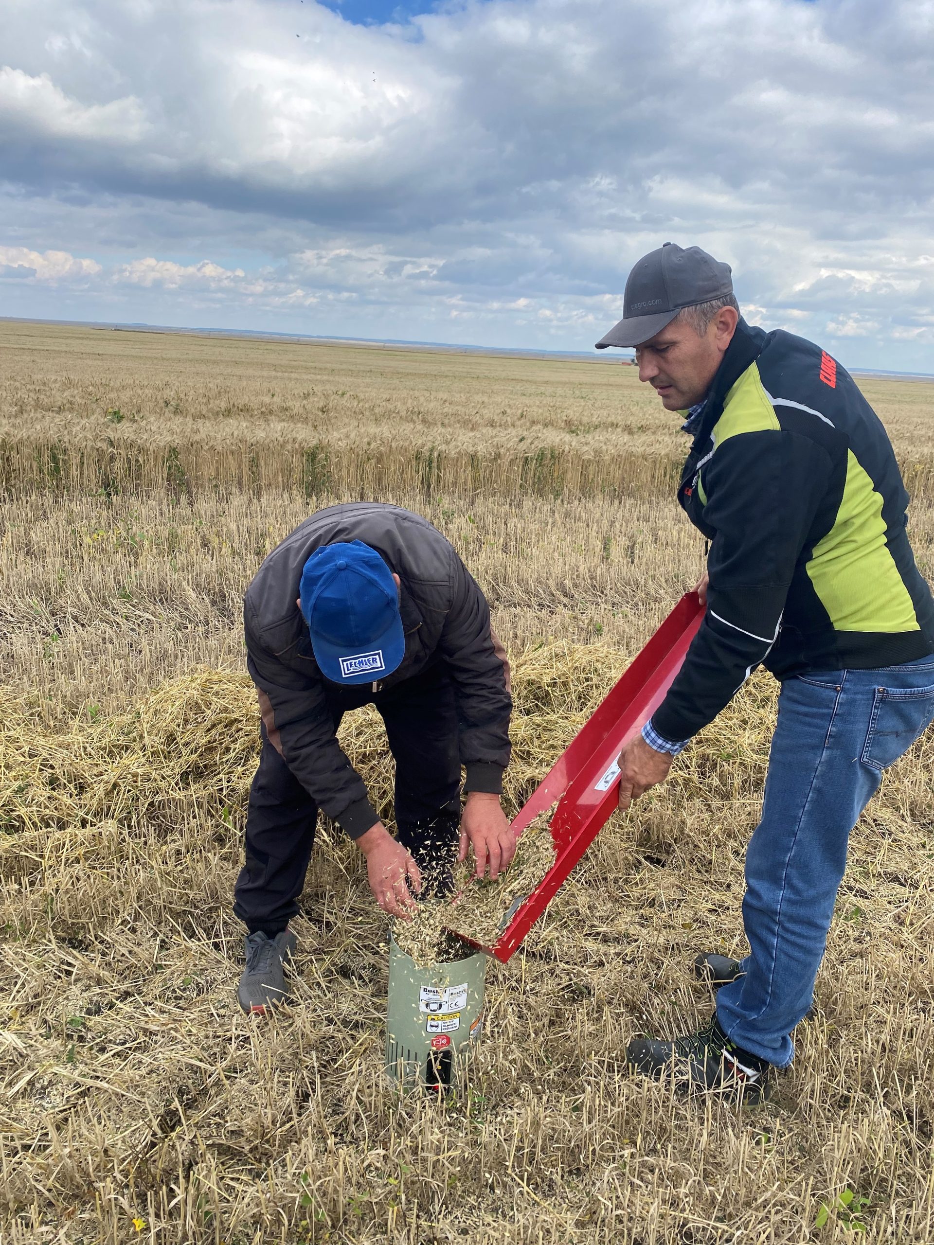 CT AGRO представляет результаты полевых испытаний  CLAAS TRION 730